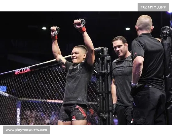 裁判误听铃声致争议不断 UFC赛事管理遭到广泛质疑